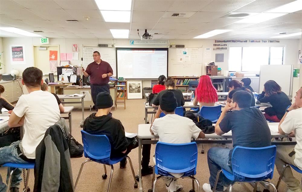  Students at Universal Technical Institute (UTI) Presentation