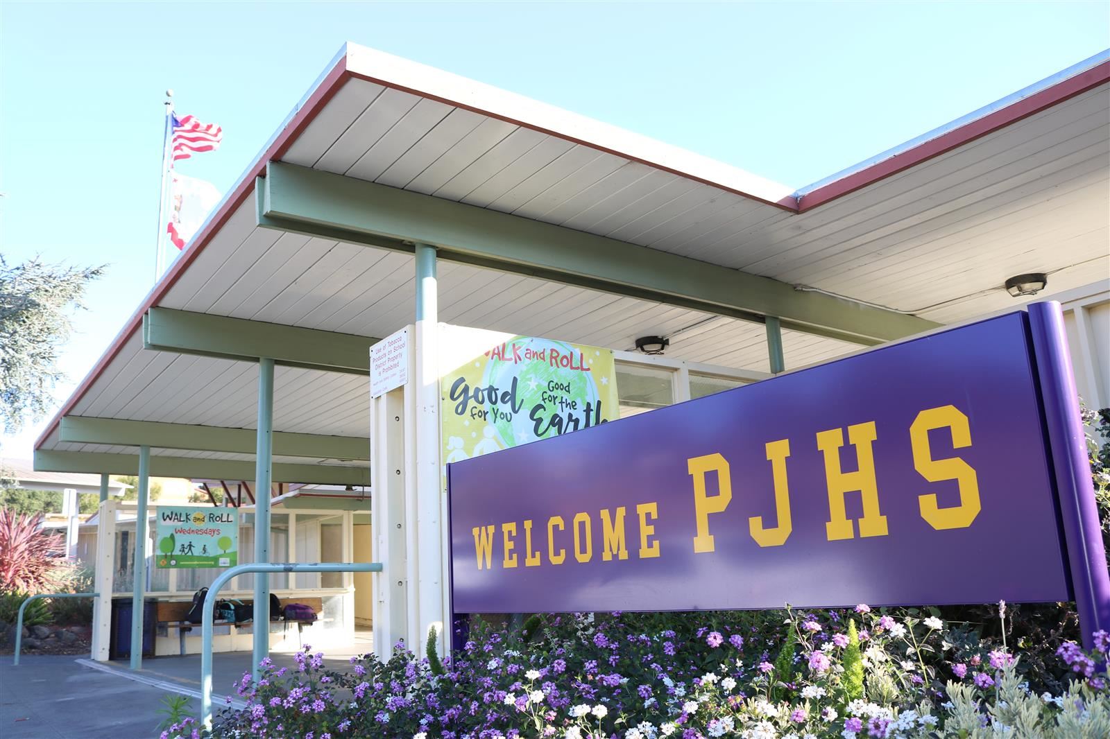 Front of PJHS with "Welcome PJHS" sign